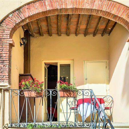 Antica Residenza Santa Chiara -City Center Lucca Luaran gambar