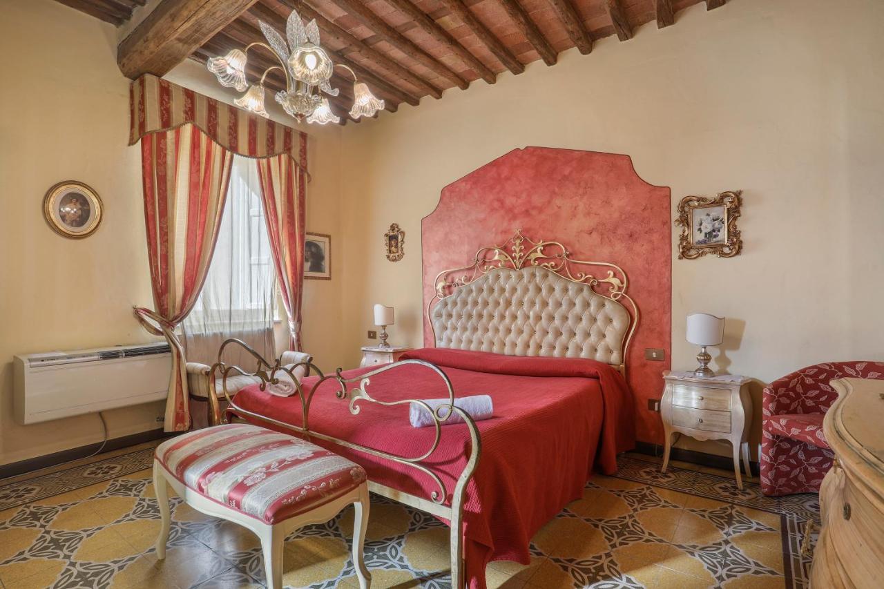 Antica Residenza Santa Chiara -City Center Lucca Luaran gambar