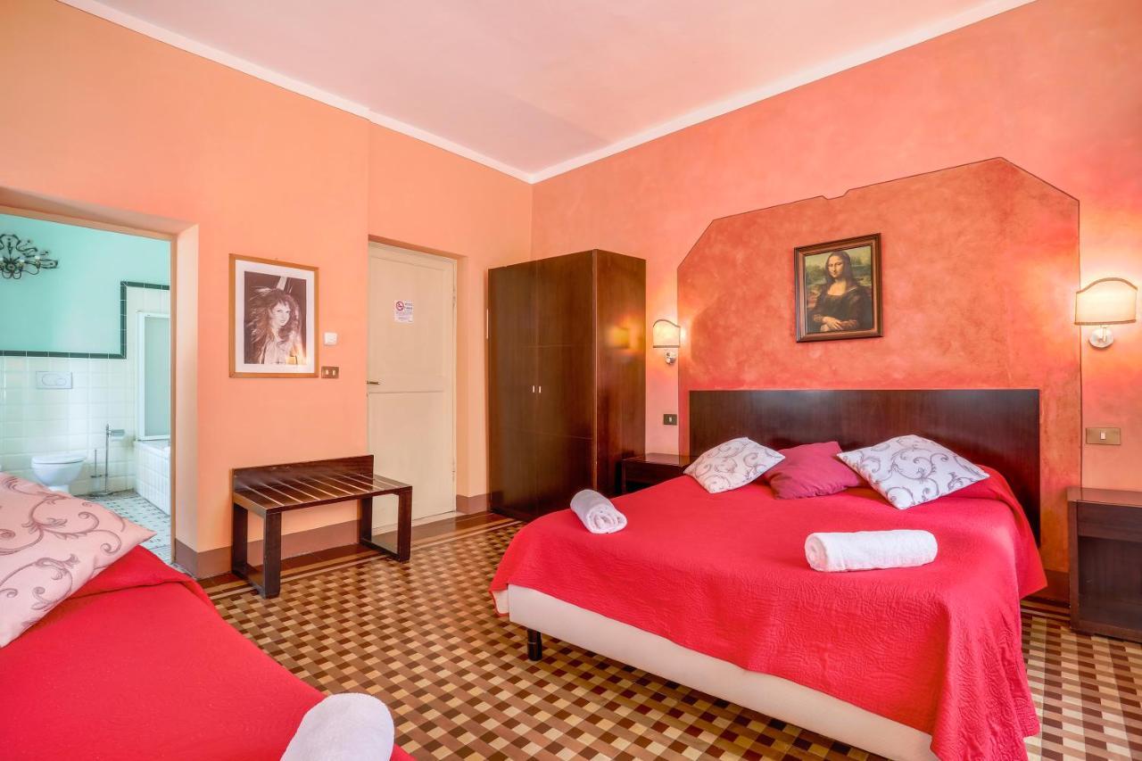 Antica Residenza Santa Chiara -City Center Lucca Luaran gambar